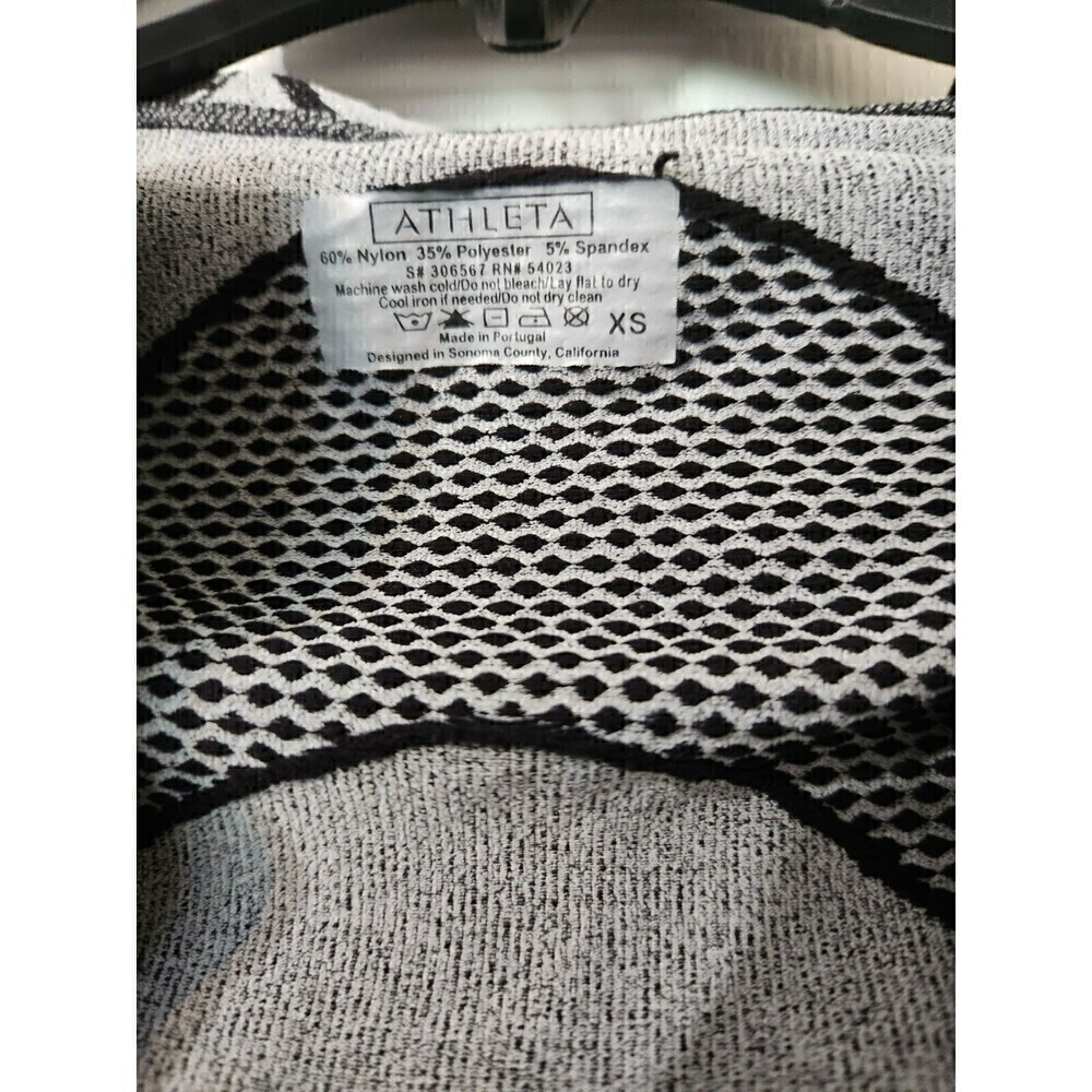 Athleta 1/2 Zip Jacket Hooded Sx XS Grey With Black Floral Accent EUC - Picture 5 of 8